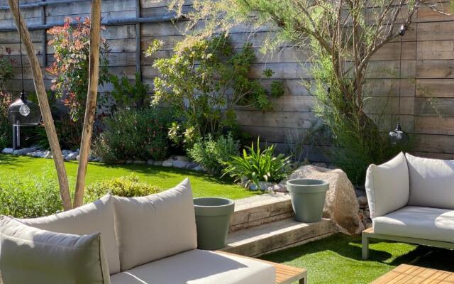 Villa à 5mn des plages avec piscine/jardin privée