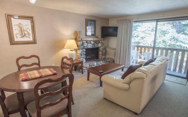 Pennay's at River Run