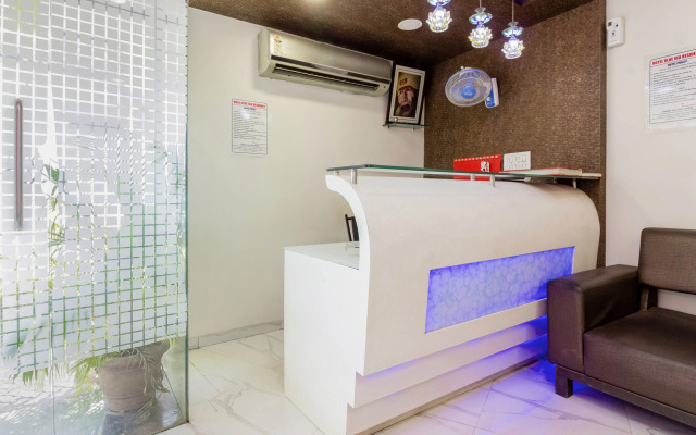 OYO 7407 Hotel Blue Sea