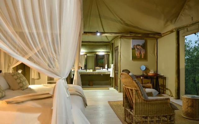 Ghoha Hills Savuti Lodge