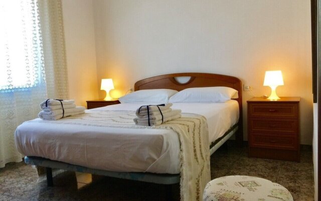 El Garrofer Carob Holidays House