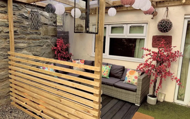 Zip Cottage Sleeps 2-3 Climb Snowdon zip World