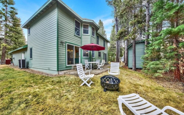 1624p The Player Cabin 3 Bedroom Home by Redawning