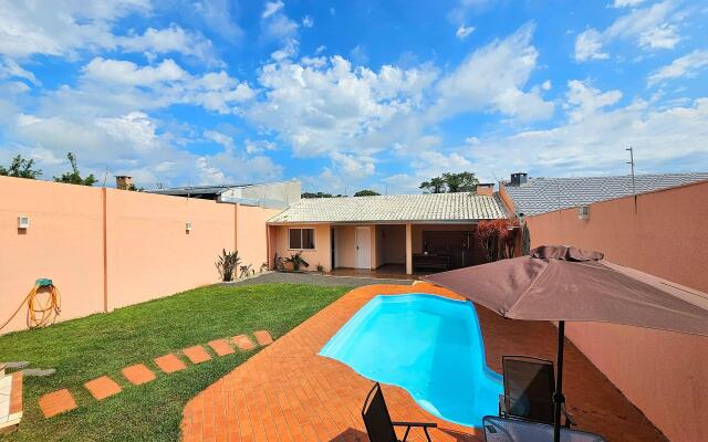 Casa 4 quartos Piscina prox Paraguai e Itaipu