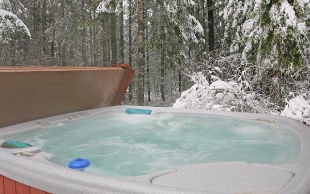 Alpine Adventure Lodge