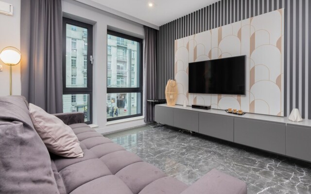 Luxurious Apartment in Gdynia by Renters