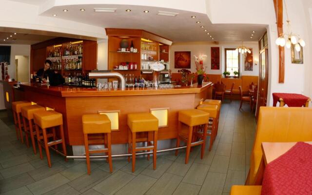 Hotel-Restaurant Rotes Einhorn Superior