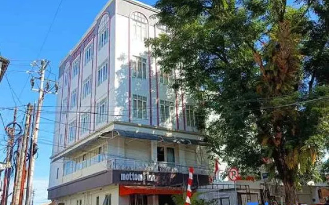 Mottomo Inn Manado – Exterior – Manado
