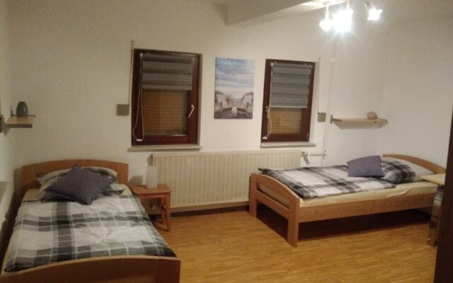 'Klein und Fein' Garbenteich