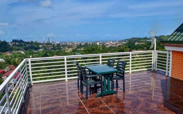 Гостевой дом «Частная вилла»