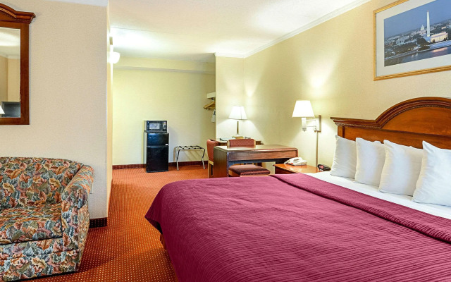 Quality Inn Mt. Vernon