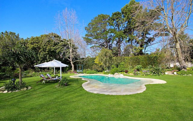 Beluga of Constantia Guest House