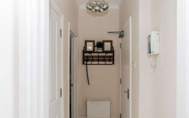 Central Hidden Gem - From 125 Per Night