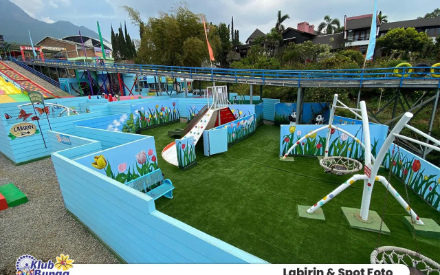 Klub Bunga Butik Resort