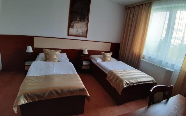 Hotel Auto Jas