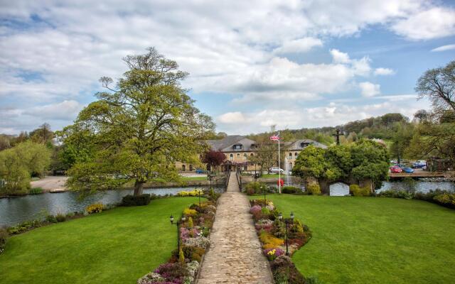 Waterton Park Hotel