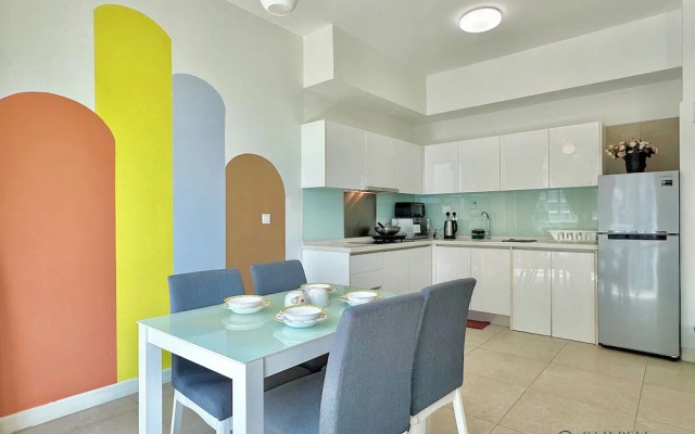 Afiniti Residences Medini by Stayrene