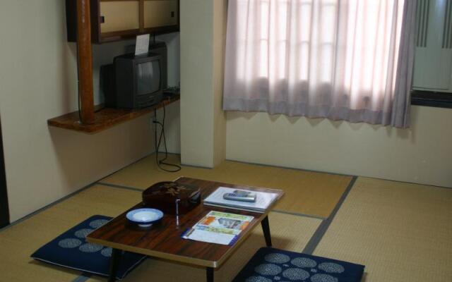 Minshuku Hakutoen