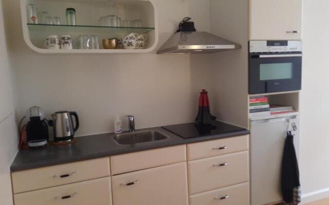 Lekkerwegbijleeuwen, 1 minuut naar hartje centrum