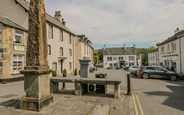 Cartmel Lodge