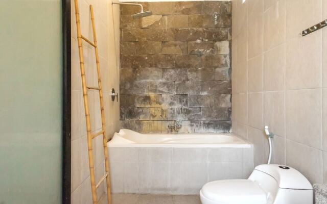 TwoSpaces Living at Saren Guest House