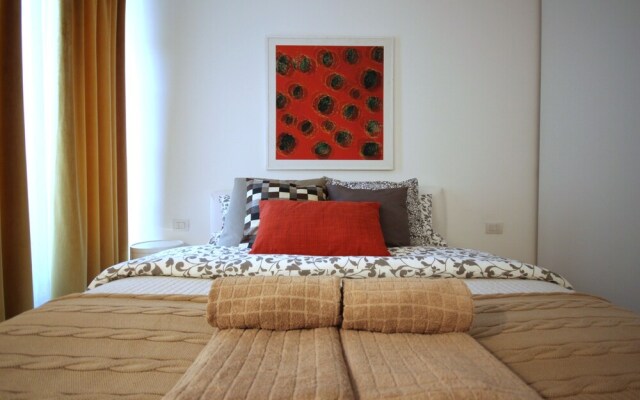 Dei Fabbri B Halldis Apartment