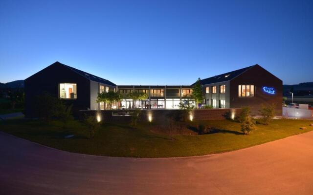 Q.C.M. Campus