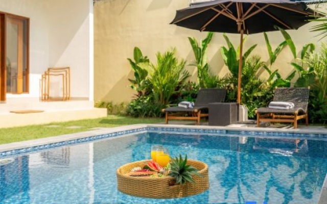 Lasterra villa - Stylish 2BR villa with Huge pool, Near the beach — 3-star hotel in Kerobokan Kelod