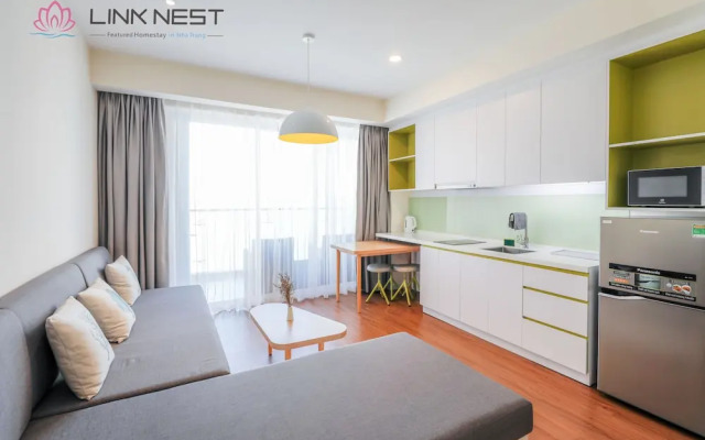 LinkNest Sea View Apartment