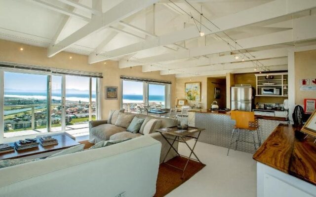 Blue Bay View Guesthouse