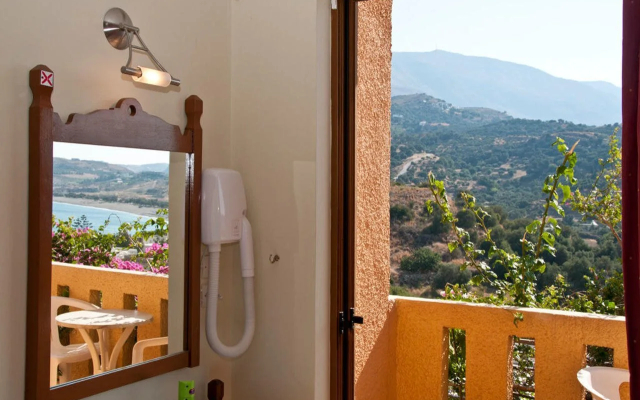 Lappa Hotel