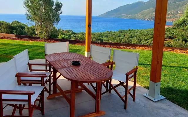 Amphitriti - Skoutari Bay View
