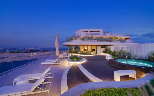 Waldorf Astoria Lusail, Doha