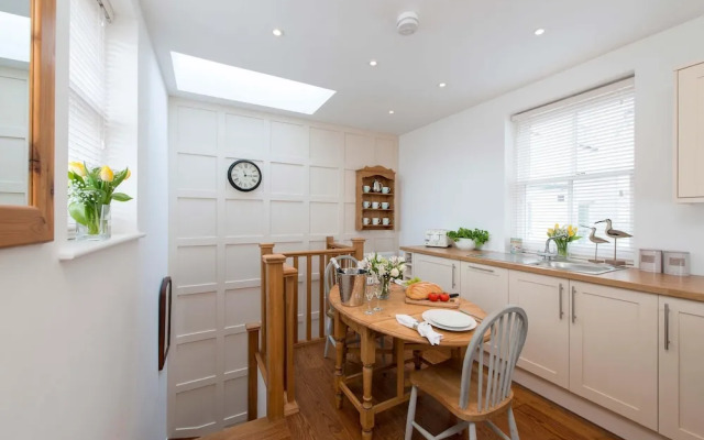 Gavel Cottage