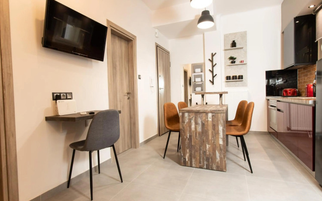 Downtown Luxury Boutique Suites - the grand suite