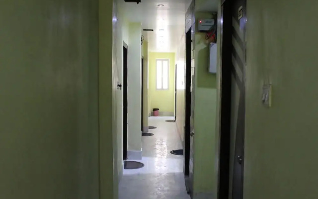 Flagship 87482 Hotel Lord Shiva