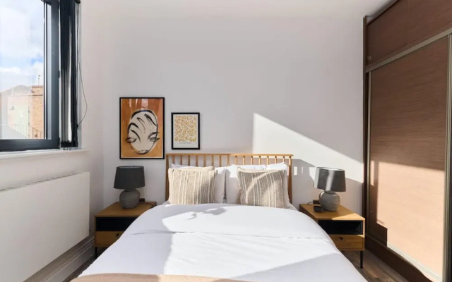 The Harlesden Place - Modern 3bdr Flat With Balcony