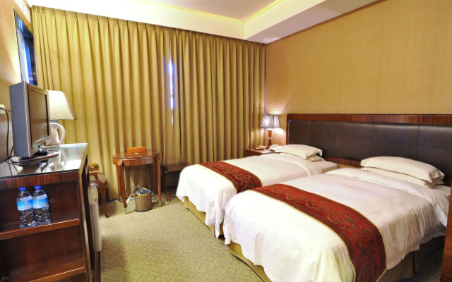 Resort One Hotel