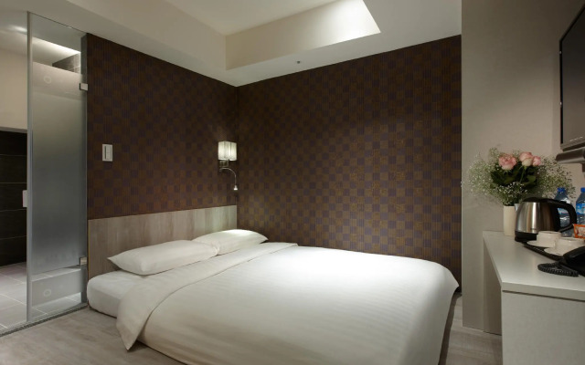 RF Hotel - Zhongxiao
