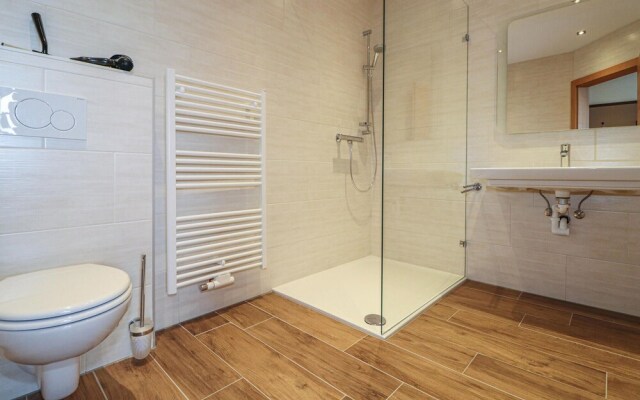 Nice Apartment in Innsbruck With Wifi