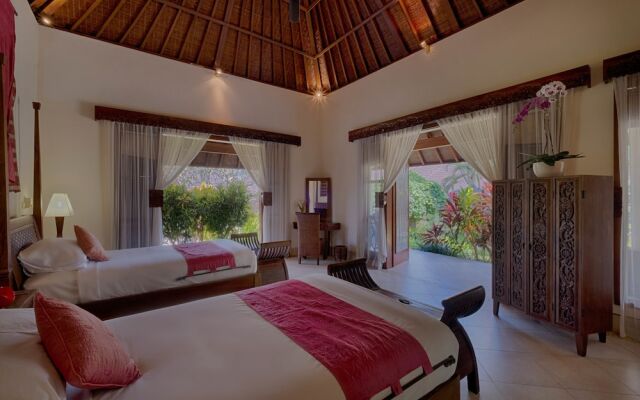 Kutus Kutus Saba Beach Villas