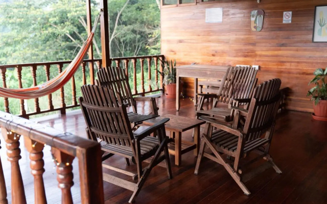 Hostal Albergue Español