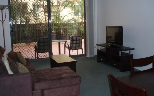 Coolamon Apartments