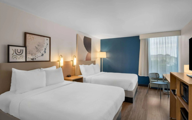 Spark by Hilton Richardson Dallas
