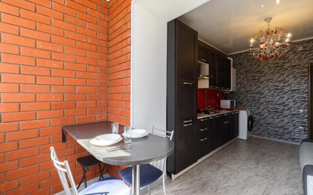 Tolstoy Apart on Verkhnyaya Krasnoslobodskaya Street