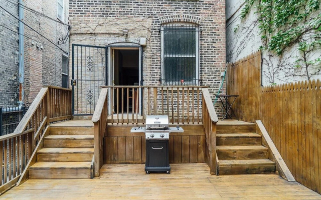 Safe Spacious Mansion Indowntown