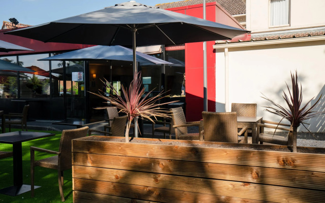 Brit Hotel Essentiel CHOLET