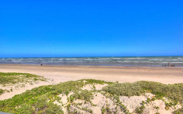 Courtyard #111 Condo