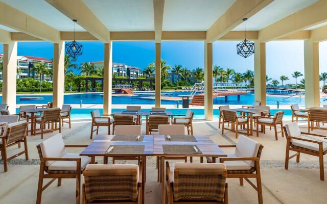 Casa Flamingo 2 Bedroom Condo by Redawning