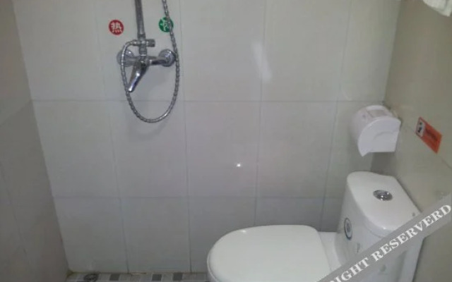Jiayuan Express Hostel